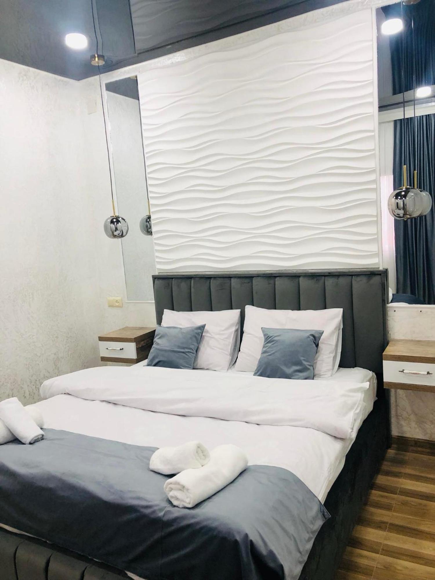 فندق Nana'S House باتومي المظهر الخارجي الصورة