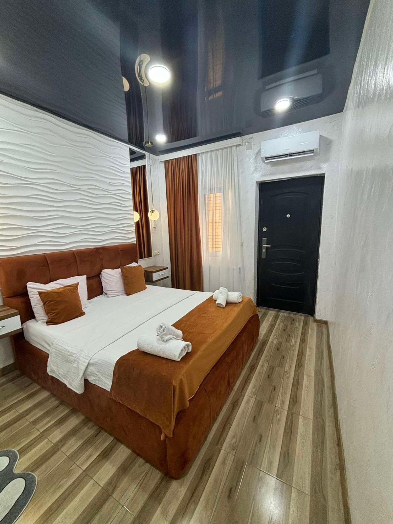 فندق Nana'S House باتومي المظهر الخارجي الصورة